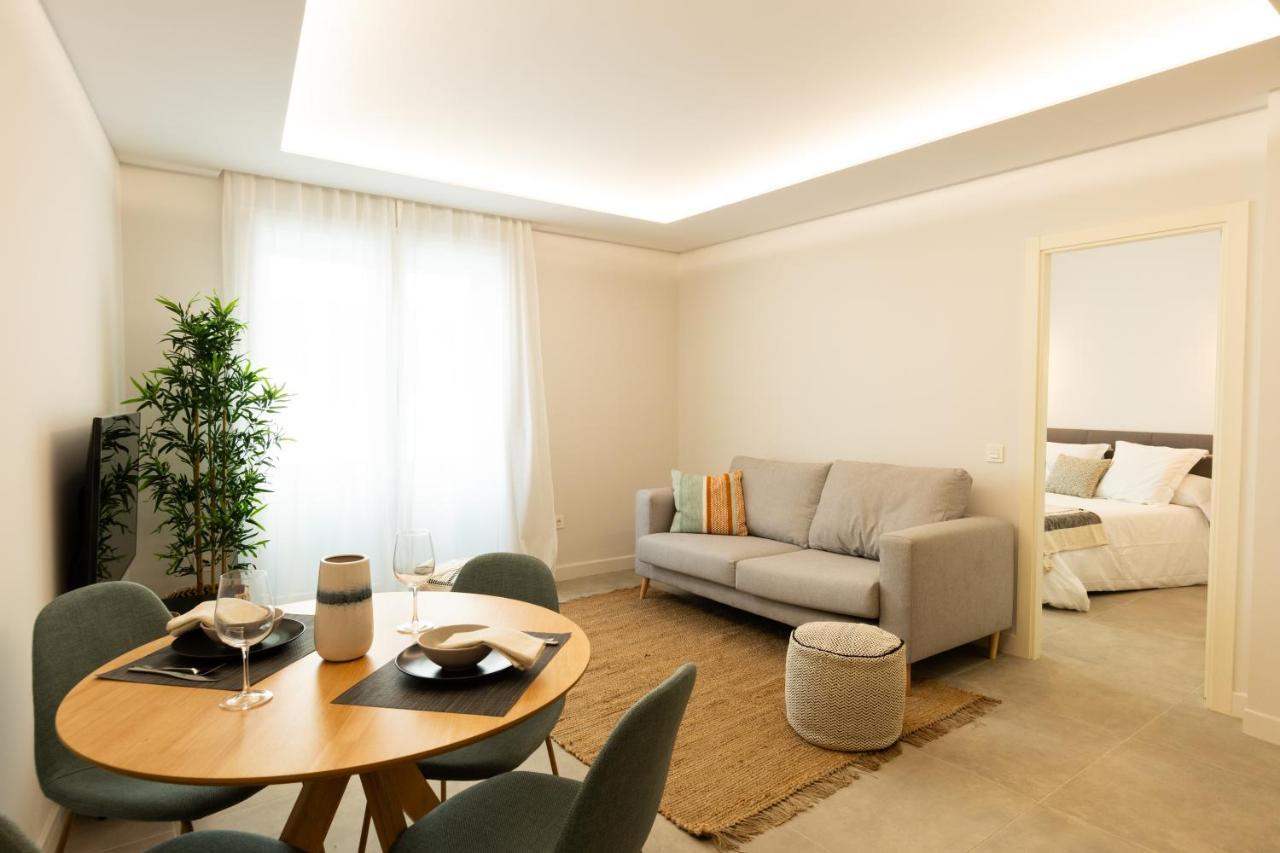 Diana Suites 23 Málaga Exterior foto